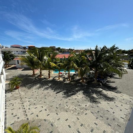 Maca Apartments Виллемстад Экстерьер фото