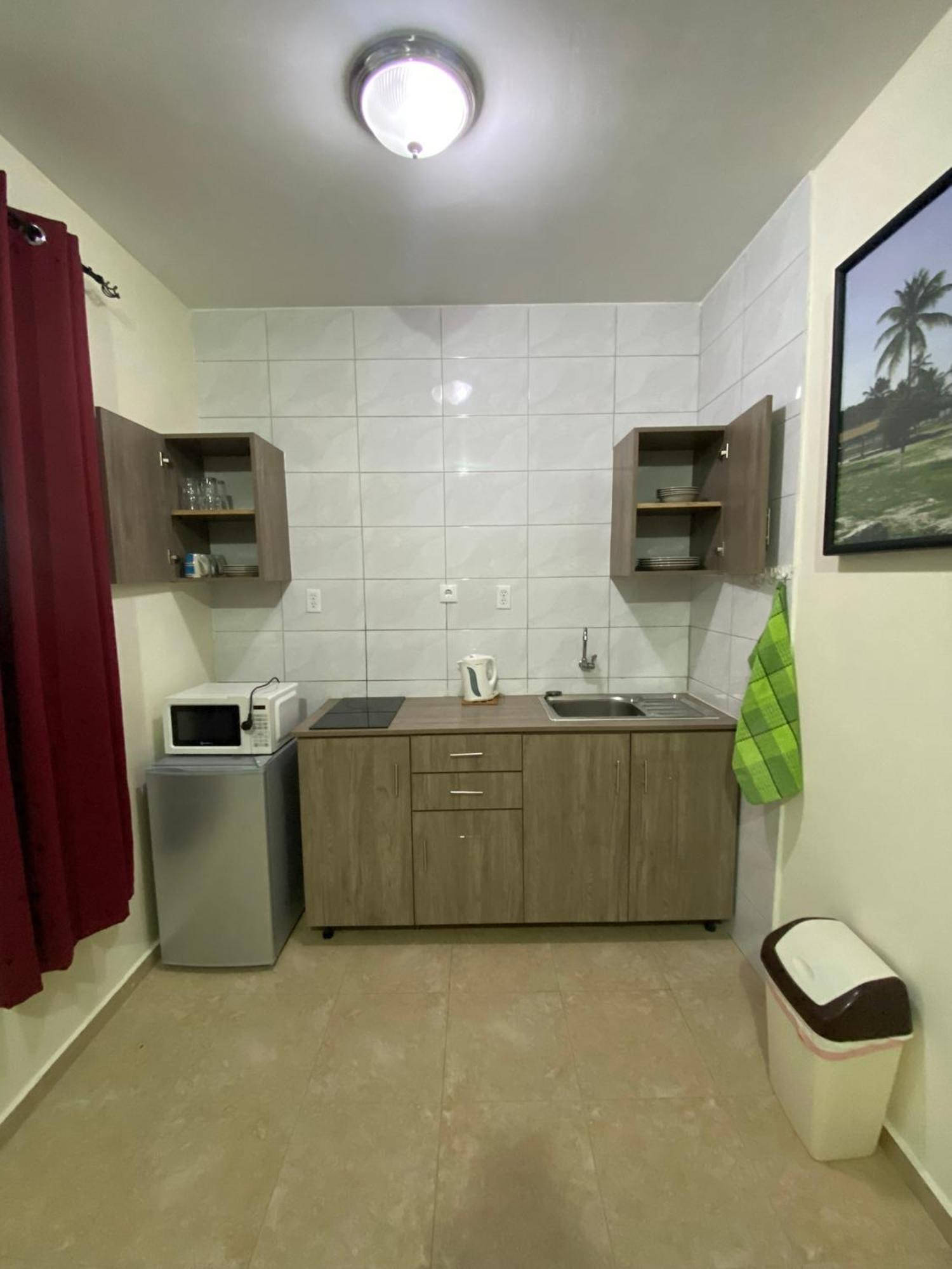 Maca Apartments Виллемстад Экстерьер фото